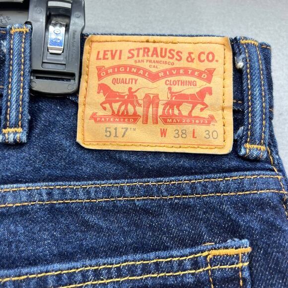 Levi's 517 Men's Bootcut Jeans Size W38 L30 Dark Denim Wash - Picture 4 of 12